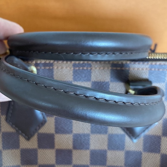 LOUIS Vuitton Speedy 25 Bandouliere - Picture 10 of 14